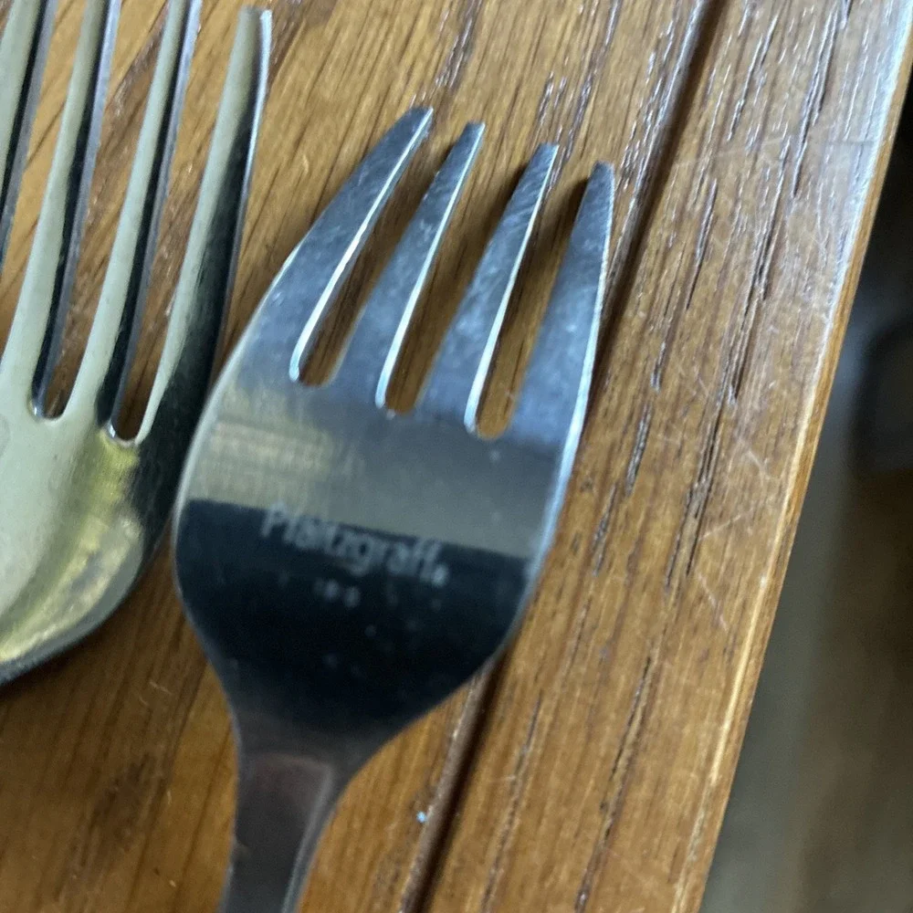Pfaltzgraff Flatware Set of 19 Pieces Silverware